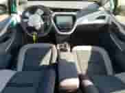 2021 Chevrolet Bolt EV LT z VIN 1G1FY6S04M4101746, wystawiony jako Copart lot #71484253 z przebiegiem 24 153 mil mil oraz . Historia ofert i sprzedaży dostępna na DreamBid. Obrazek 8.