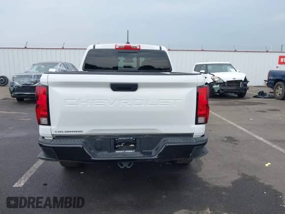 2024 Chevrolet Colorado 2WD Work Truck с VIN 1GCGSBEC5R1169087, выставлен на аукционе IAAI как лот 43148443 с пробегом 13 965 миль миль и . История ставок и продаж доступна на DreamBid. Изображение 17.