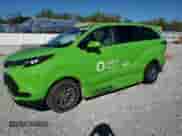 2024 Toyota Sienna LE with VIN 5TDKRKEC7RS212238, listed as a Copart auction lot 84184515 with 9,158 mi miles and Salvage title. Bid and sale history available at DreamBid. Image 1.