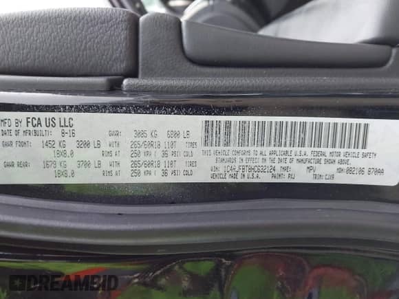 2017 Jeep Grand Cherokee Limited z VIN 1C4RJFBT8HC632124, wystawiony jako IAAI lot #41767631 z przebiegiem 54 579 mil mil oraz . Historia ofert i sprzedaży dostępna na DreamBid. Obrazek 9.