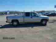 2002 Chevrolet Silverado 1500 LS with VIN 2GCEC19TX21415253, listed as a IAAI auction lot 41788212 with 146,312 mi miles and . Bid and sale history available at DreamBid. Image 14.