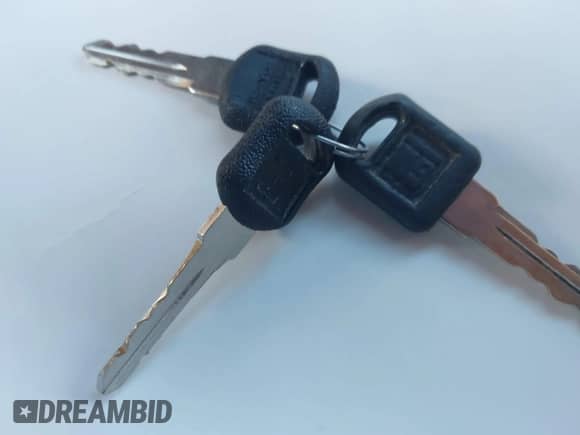 1997 GMC Sierra 1500 с VIN 2GTEK19R8V1555720, выставлен на аукционе IAAI как лот 43450810 с пробегом 177 429 миль миль и . История ставок и продаж доступна на DreamBid. Изображение 11.