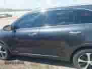 2017 Kia Sorento EX z VIN 5XYPHDA55HG304276, wystawiony jako IAAI lot #42837237 z przebiegiem 127 993 mil mil oraz . Historia ofert i sprzedaży dostępna na DreamBid. Obrazek 14.