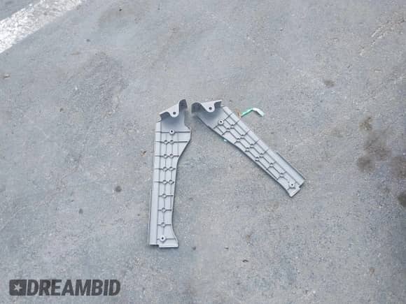 2007 Toyota Sienna CE с VIN 5TDZK23C37S089878, выставлен на аукционе IAAI как лот 43437366 с пробегом 121 468 миль миль и . История ставок и продаж доступна на DreamBid. Изображение 12.