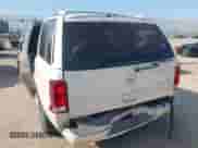 2003 Cadillac Escalade z VIN 1GYEK63N13R134181, wystawiony jako IAAI lot #43138639 z przebiegiem 101 321 mil mil oraz . Historia ofert i sprzedaży dostępna na DreamBid. Obrazek 3.