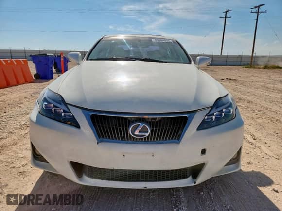 2012 Lexus IS 250 z VIN JTHCF5C23C5054050, wystawiony jako Copart lot #80084855 z przebiegiem 106 401 mil mil oraz Czysty tytuł • Clean title. Historia ofert i sprzedaży dostępna na DreamBid. Obrazek 5.