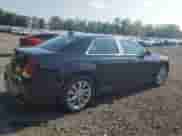 2016 Chrysler 300 Anniversary Edition z VIN 2C3CCARG4GH198540, wystawiony jako Copart lot #64448475 z przebiegiem 71 026 mil mil oraz Szkoda całkowita • Salvage title. Historia ofert i sprzedaży dostępna na DreamBid. Obrazek 3.