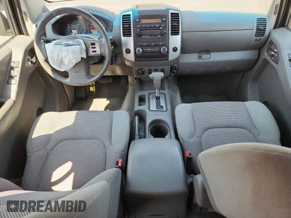 2011 Nissan Frontier SV z VIN 1N6AD0FV8BC417280, wystawiony jako Copart lot #69632595 z przebiegiem 184 847 mil mil oraz Szkoda całkowita • Salvage title. Historia ofert i sprzedaży dostępna na DreamBid. Obrazek 8.