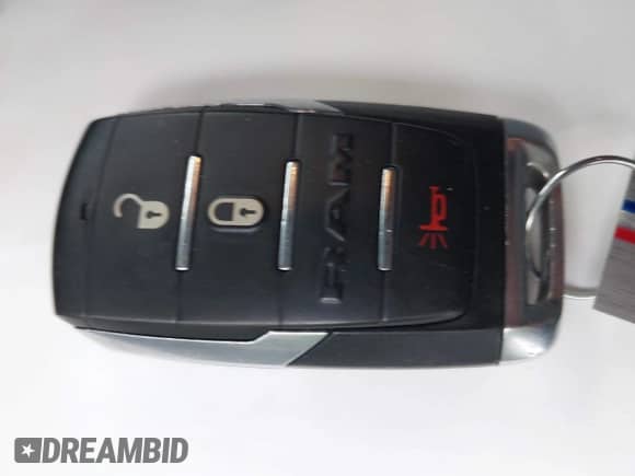 2023 Ram 1500 Tradesman z VIN 1C6RRFCG9PN546423, wystawiony jako IAAI lot #41953444 z przebiegiem 110 457 mil mil oraz . Historia ofert i sprzedaży dostępna na DreamBid. Obrazek 11.