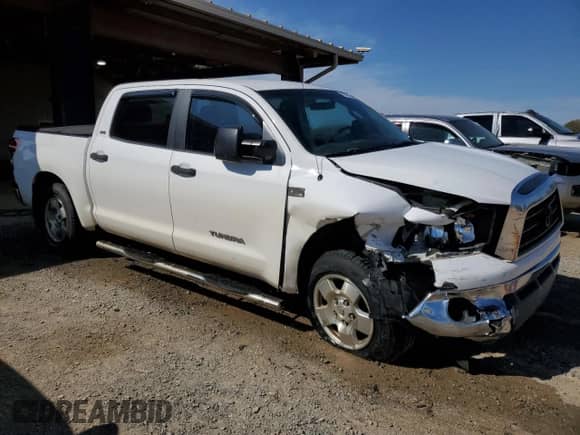 2008 Toyota Tundra with VIN 5TFEV54178X046130, listed as a Copart auction lot 50580105 with 200,126 mi miles and Salvage title. Bid and sale history available at DreamBid. Image 4.