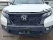 2021 Honda Passport Sport z VIN 5FNYF7H23MB002963, wystawiony jako IAAI lot #42314323 z przebiegiem 46 256 mil mil oraz . Historia ofert i sprzedaży dostępna na DreamBid. Obrazek 12.