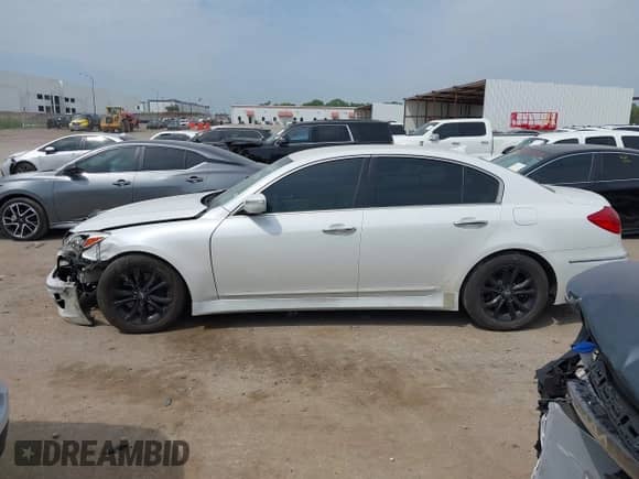 2012 Hyundai Genesis 3.8L с VIN KMHGC4DD9CU202242, выставлен на аукционе IAAI как лот 43161512 с пробегом 160 716 миль миль и . История ставок и продаж доступна на DreamBid. Изображение 14.