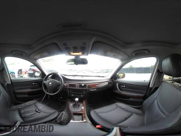 2011 BMW 3 Series 328i с VIN WBAPH7C51BE678573, выставлен на аукционе IAAI как лот 42336331 с пробегом 151 019 миль миль и . История ставок и продаж доступна на DreamBid. Изображение 18.