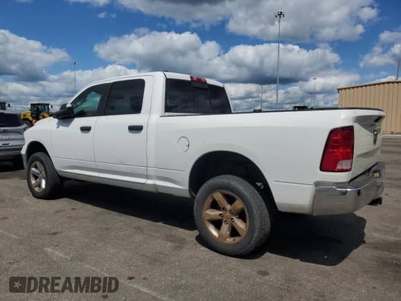 2016 Ram 1500 Outdoorsman z VIN 1C6RR7TM9GS397749, wystawiony jako Copart lot #70160745 z przebiegiem 198 598 mil mil oraz Czysty tytuł • Clean title. Historia ofert i sprzedaży dostępna na DreamBid. Obrazek 2.