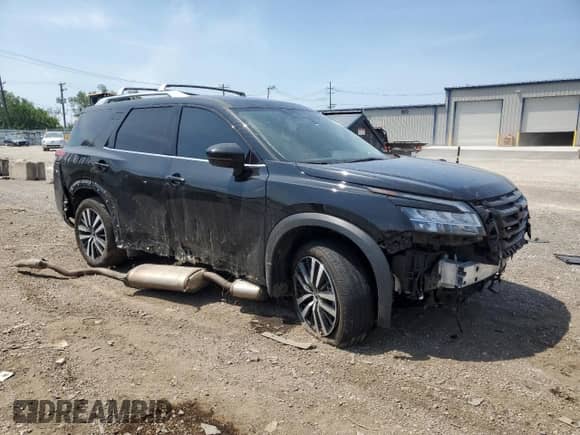 2024 Nissan Pathfinder Platinum with VIN 5N1DR3DK1RC204608, listed as a Copart auction lot 66093255 with 27,407 mi miles and Salvage title. Bid and sale history available at DreamBid. Image 4.