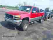 2001 GMC Sierra 1500 SLE z VIN 2GTEC19T811333343, wystawiony jako IAAI lot #42364413 z przebiegiem 374 221 mil mil oraz . Historia ofert i sprzedaży dostępna na DreamBid. Obrazek 17.
