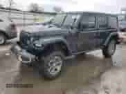 2022 Jeep Wrangler Unlimited Sport z VIN 1C4HJXDG6NW258091, wystawiony jako Copart lot #45484735 z przebiegiem 42 534 mil mil oraz Szkoda całkowita • Salvage title. Historia ofert i sprzedaży dostępna na DreamBid. Obrazek 1.
