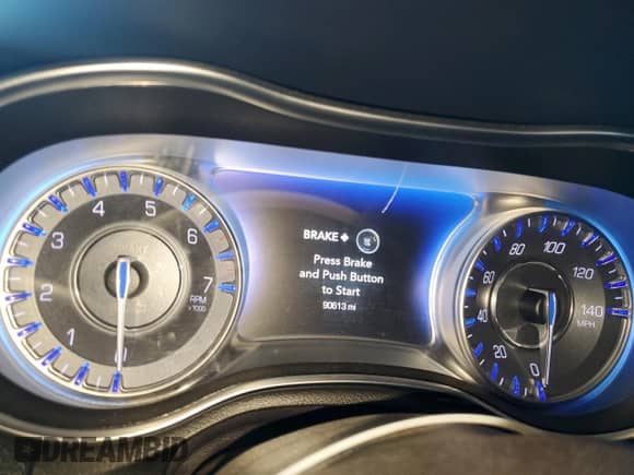 2019 Chrysler 300 Touring с VIN 2C3CCAAG3KH727089, выставлен на аукционе Copart как лот 84795095 с пробегом 90 613 миль миль и Списание • Salvage title. История ставок и продаж доступна на DreamBid. Изображение 9.