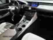 2017 Lexus RC 350 с VIN JTHHE5BC4H5015526, выставлен на аукционе Copart как лот 57331935 с пробегом 55 518 миль миль и Списание • Salvage title. История ставок и продаж доступна на DreamBid. Изображение 8.