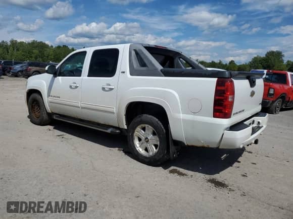2010 Chevrolet Avalanche LT z VIN 3GNVKFE08AG265216, wystawiony jako Copart lot #69928965 z przebiegiem 139 293 mil mil oraz Szkoda całkowita • Salvage title. Historia ofert i sprzedaży dostępna na DreamBid. Obrazek 2.