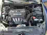 2007 Honda Accord LX z VIN 1HGCM56497A175944, wystawiony jako Copart lot #52051655 z przebiegiem 108 748 mil mil oraz Czysty tytuł • Clean title. Historia ofert i sprzedaży dostępna na DreamBid. Obrazek 11.