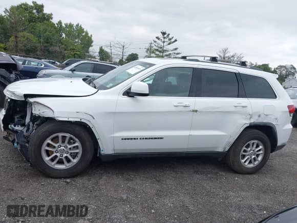 2020 Jeep Grand Cherokee Altitude z VIN 1C4RJFAG8LC207774, wystawiony jako IAAI lot #42869515 z przebiegiem 36 455 mil mil oraz . Historia ofert i sprzedaży dostępna na DreamBid. Obrazek 14.