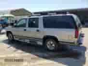 1999 Chevrolet Suburban z VIN 3GNEC16R3XG265260, wystawiony jako Copart lot #65757185 z przebiegiem Nie podano mil oraz Czysty tytuł • Clean title. Historia ofert i sprzedaży dostępna na DreamBid. Obrazek 2.
