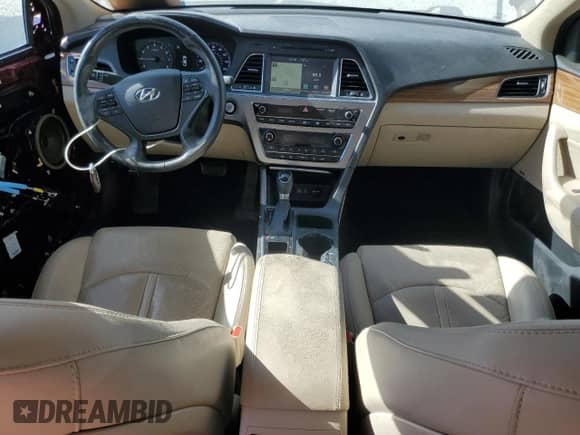 2015 Hyundai Sonata Sport с VIN 5NPE34AF0FH046317, выставлен на аукционе Copart как лот 87432645 с пробегом 125 202 миль миль и Списание • Salvage title. История ставок и продаж доступна на DreamBid. Изображение 8.