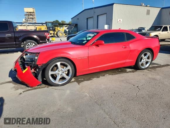 2014 Chevrolet Camaro LT with VIN 2G1FC1E34E9264726, listed as a Copart auction lot 86128265 with 80,331 mi miles and Salvage title. Bid and sale history available at DreamBid. Image 1.