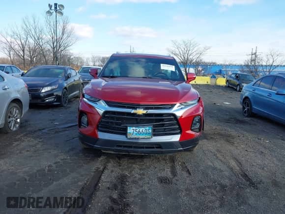 2022 Chevrolet Blazer Premier с VIN 3GNKBLR40NS163877, выставлен на аукционе IAAI как лот 41249191 с пробегом 22 235 миль миль и . История ставок и продаж доступна на DreamBid. Изображение 13.