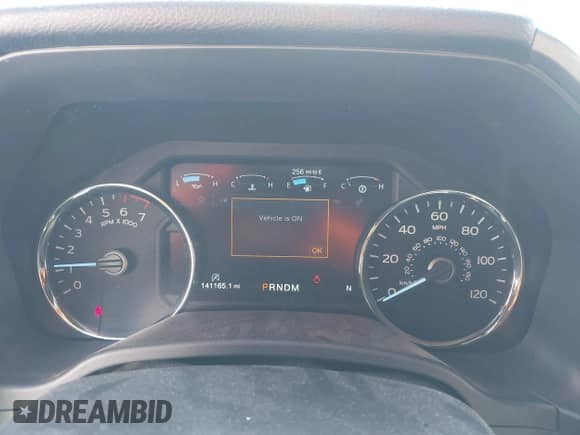 2018 Ford F-150 XL with VIN 1FTFW1EG1JFB12101, listed as a IAAI auction lot 43406040 with 141,165 mi miles and . Bid and sale history available at DreamBid. Image 7.