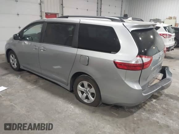 2019 Toyota Sienna LE Auto Access Seat с VIN 5TDKZ3DC0KS968135, выставлен на аукционе IAAI как лот 42585440 с пробегом 154 868 миль миль и . История ставок и продаж доступна на DreamBid. Изображение 3.