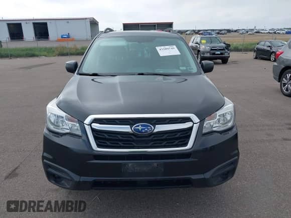 2018 Subaru Forester z VIN JF2SJABCXJH604016, wystawiony jako IAAI lot #43209749 z przebiegiem 89 982 mil mil oraz . Historia ofert i sprzedaży dostępna na DreamBid. Obrazek 13.