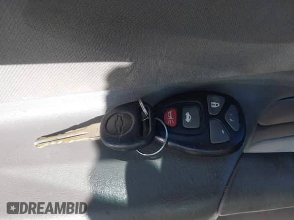 2007 Chevrolet Malibu 1LT z VIN 1G1ZT58F77F191369, wystawiony jako IAAI lot #42799482 z przebiegiem 103 675 mil mil oraz . Historia ofert i sprzedaży dostępna na DreamBid. Obrazek 11.