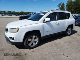2014 Jeep Compass Latitude с VIN 1C4NJCEB1ED690923, выставлен на аукционе Copart как лот 85757075 с пробегом 107 866 миль миль и Списание • Salvage title. История ставок и продаж доступна на DreamBid. Изображение 1.