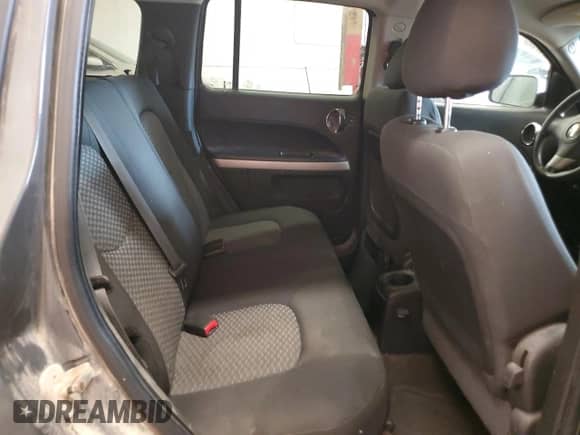 2008 Chevrolet HHR LT с VIN 3GNCA23P58S666992, выставлен на аукционе Copart как лот 67631015 с пробегом 269 248 миль миль и Чистый • Clean title. История ставок и продаж доступна на DreamBid. Изображение 10.