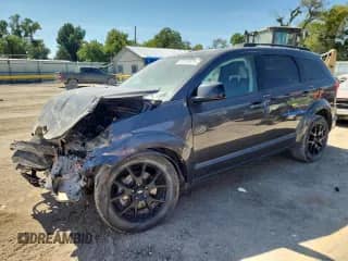 2019 Dodge Journey SE z VIN 3C4PDCBG2KT731551, wystawiony jako Copart lot #82151025 z przebiegiem Nie podano mil oraz Szkoda całkowita • Salvage title. Historia ofert i sprzedaży dostępna na DreamBid. Obrazek 1.