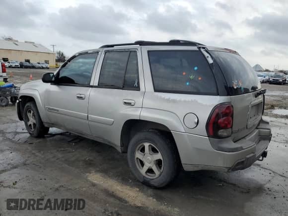 2004 Chevrolet TrailBlazer LT с VIN 1GNDS13SX42127466, выставлен на аукционе Copart как лот 47200305 с пробегом 230 730 миль миль и Списание • Salvage title. История ставок и продаж доступна на DreamBid. Изображение 2.