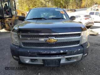 2013 Chevrolet Silverado 1500 LT z VIN 3GCPKSE75DG198876, wystawiony jako Copart lot #81855415 z przebiegiem 161 625 mil mil oraz Czysty tytuł • Clean title. Historia ofert i sprzedaży dostępna na DreamBid. Obrazek 5.