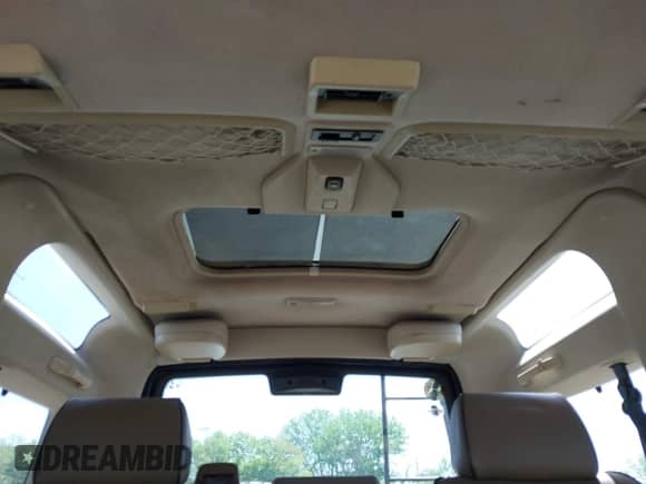 2000 Land Rover Discovery Cloth с VIN SALTY1242YA250771, выставлен на аукционе IAAI как лот 42231046 с пробегом Не указан миль и . История ставок и продаж доступна на DreamBid. Изображение 14.