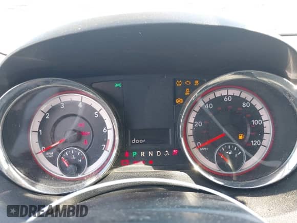 2013 Dodge Grand Caravan SXT with VIN 2C4RDGCG3DR590655, listed as a IAAI auction lot 43391600 with 189,771 mi miles and . Bid and sale history available at DreamBid. Image 7.