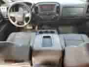 2017 Chevrolet Silverado 2500HD Work Truck z VIN 1GC1KUEGXHF234974, wystawiony jako Copart lot #50939185 z przebiegiem 85 165 mil mil oraz Czysty tytuł • Clean title. Historia ofert i sprzedaży dostępna na DreamBid. Obrazek 8.