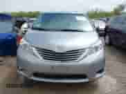 2013 Toyota Sienna XLE с VIN 5TDDK3DC8DS059592, выставлен на аукционе IAAI как лот 42160121 с пробегом 131 547 миль миль и . История ставок и продаж доступна на DreamBid. Изображение 12.