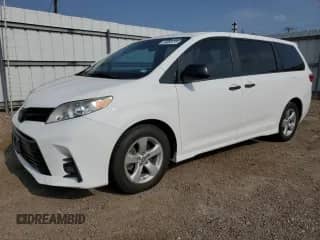 2019 Toyota Sienna L with VIN 5TDZZ3DC4KS008203, listed as a Copart auction lot 54883715 with 70,867 mi miles and Salvage title. Bid and sale history available at DreamBid. Image 1.