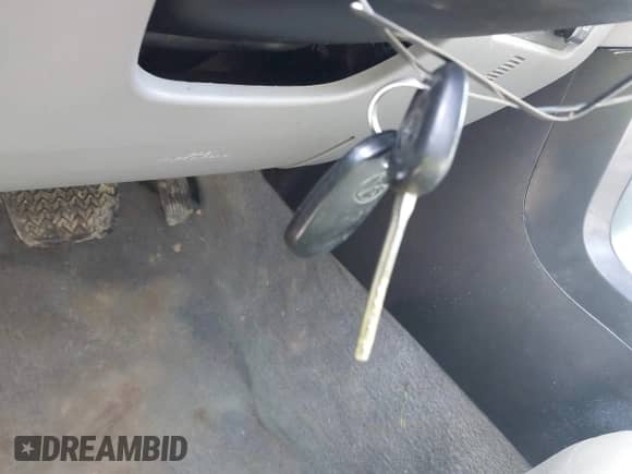 2010 Toyota Tundra Limited z VIN 5TFHY5F18AX127838, wystawiony jako IAAI lot #41934888 z przebiegiem 271 257 mil mil oraz . Historia ofert i sprzedaży dostępna na DreamBid. Obrazek 11.