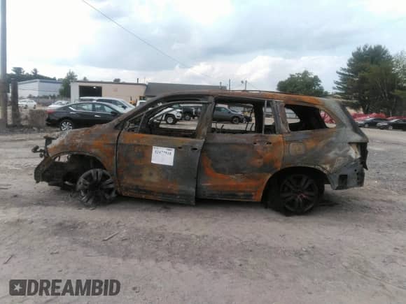 2018 Honda Pilot EX-L с VIN 5FNYF6H53JB027930, выставлен на аукционе IAAI как лот 42477918 с пробегом Не указан миль и . История ставок и продаж доступна на DreamBid. Изображение 13.