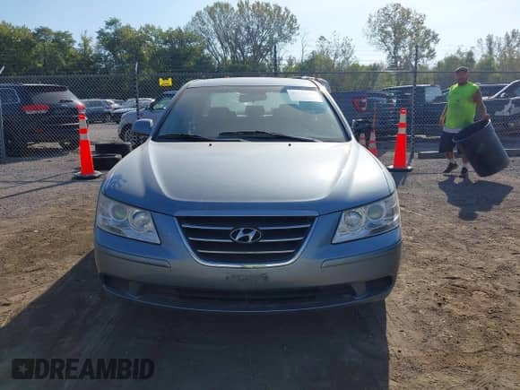 2010 Hyundai Sonata GLS with VIN 5NPET4AC2AH643855, listed as a IAAI auction lot 43333652 with 180,715 mi miles and . Bid and sale history available at DreamBid. Image 12.