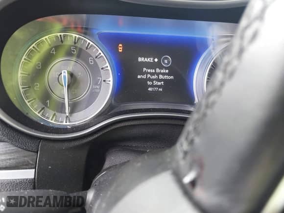 2022 Chrysler 300 Touring L с VIN 2C3CCADG7NH158859, выставлен на аукционе IAAI как лот 42646713 с пробегом 46 177 миль миль и . История ставок и продаж доступна на DreamBid. Изображение 7.