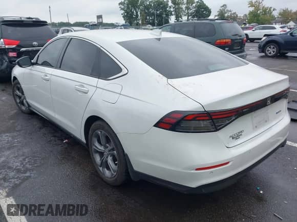 2023 Honda Accord EX-L with VIN 1HGCY2F60PA069600, listed as a IAAI auction lot 43195791 with 27,136 mi miles and . Bid and sale history available at DreamBid. Image 3.