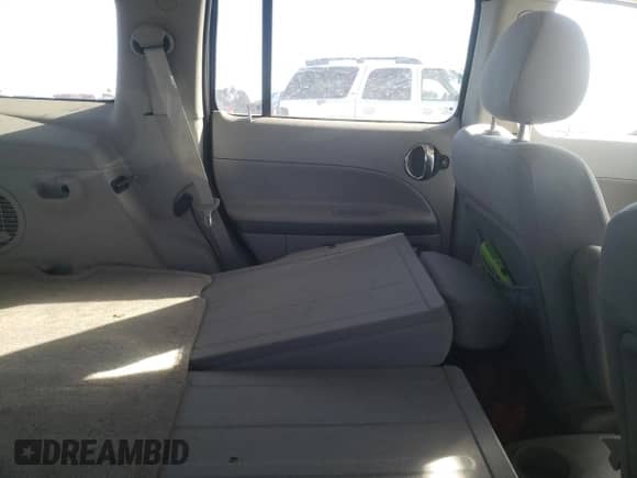 2008 Chevrolet HHR LT с VIN 3GNDA23P78S611822, выставлен на аукционе Copart как лот 77466643 с пробегом Не указан миль и Списание • Salvage title. История ставок и продаж доступна на DreamBid. Изображение 10.